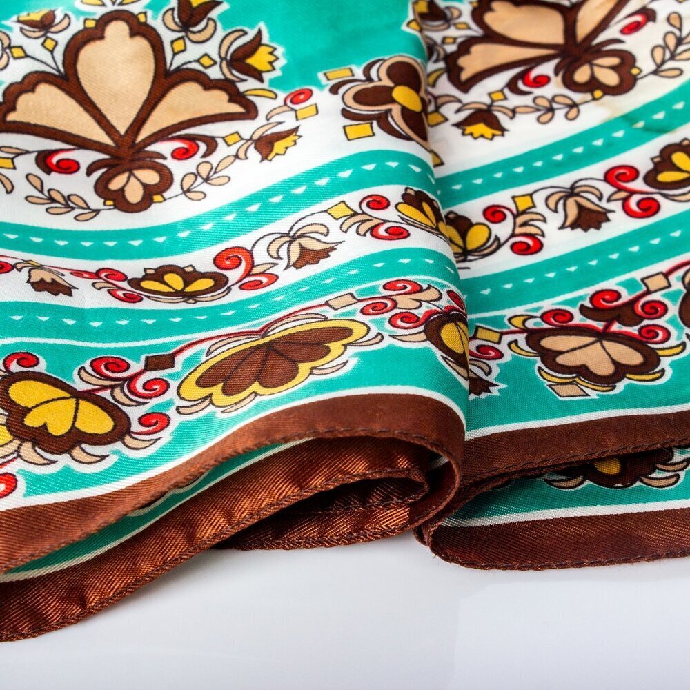Vintage Floral Scarf | Amazing Color and Print | 27"x27" | Hair Scarf | - Picture 3 of 8